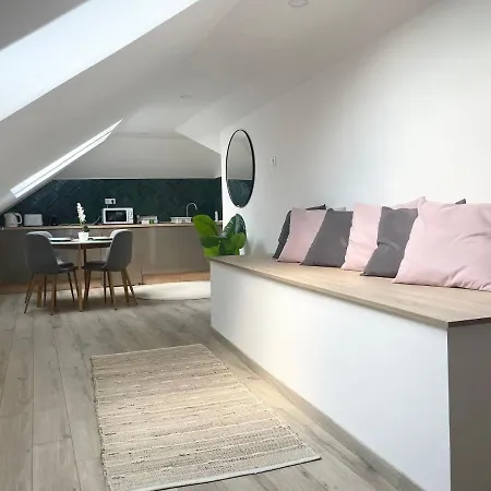Lemon Apartman Lejlighed Pécs